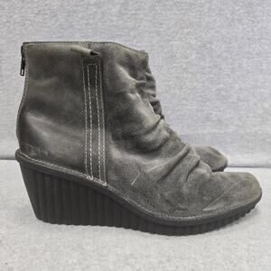 Bionica Destiney Wedge Suede Boots Size 11